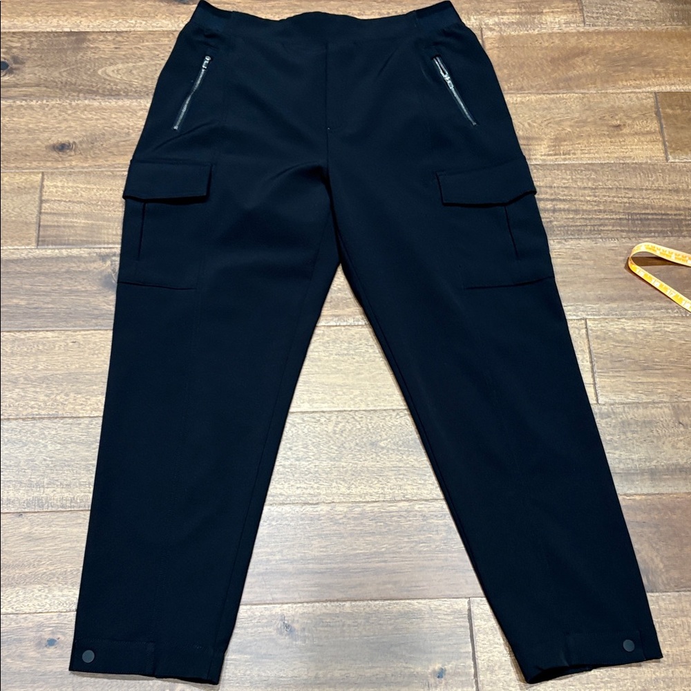 Athleta Black Cargo Joggers with Zip Pockets